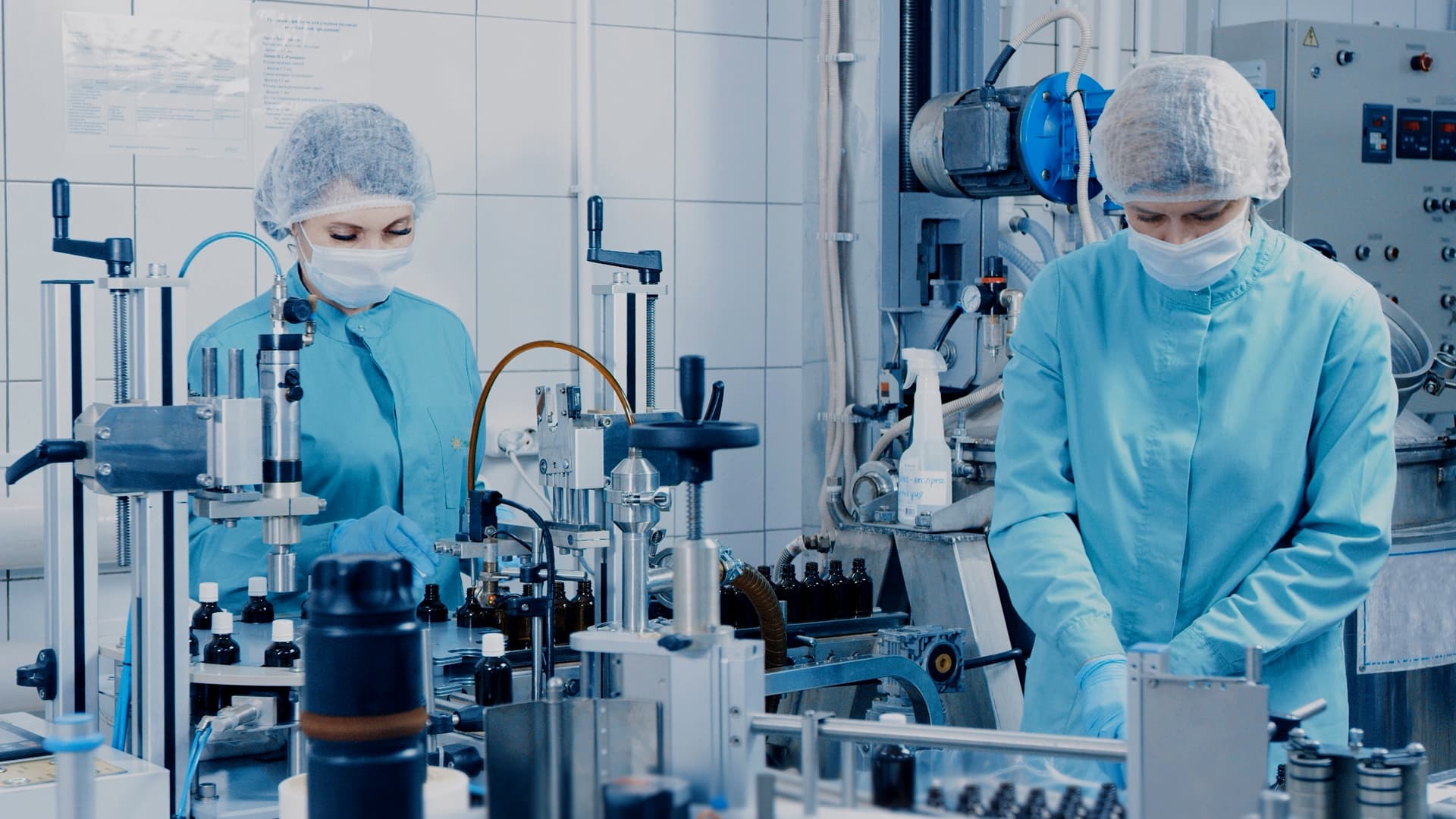 Poprawa wydajności pakowania: Globalny lider w branży opieki zdrowotnej wykorzystuje ThingWorx RTPPM do ulepszonej analizy danych OEE