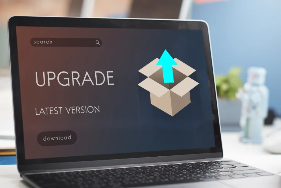 显示软件升级到最新版本的笔记本电脑屏幕。